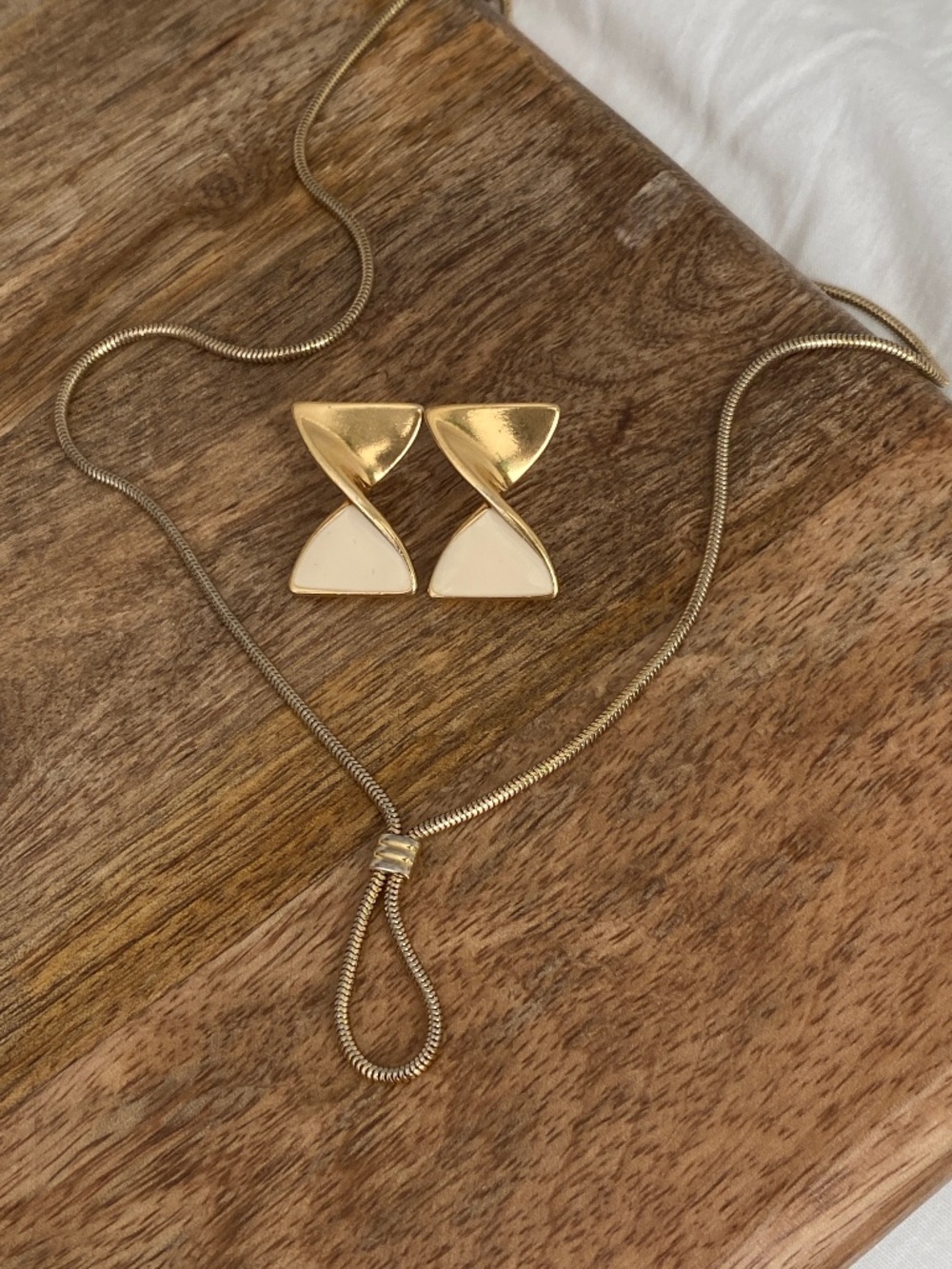 Vintage Avon Gold Tone Geometric Necklace & Earrings Lot